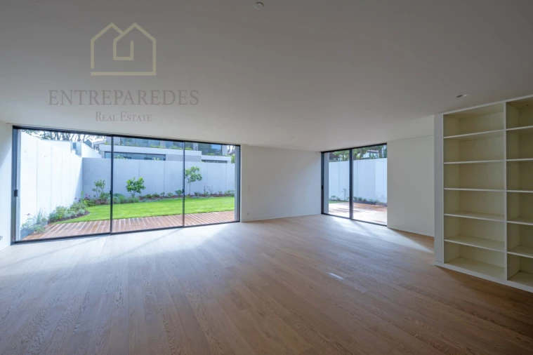 Apartamento T4 para Venda em Aldoar, Foz do Douro e Nevogilde Foto 12