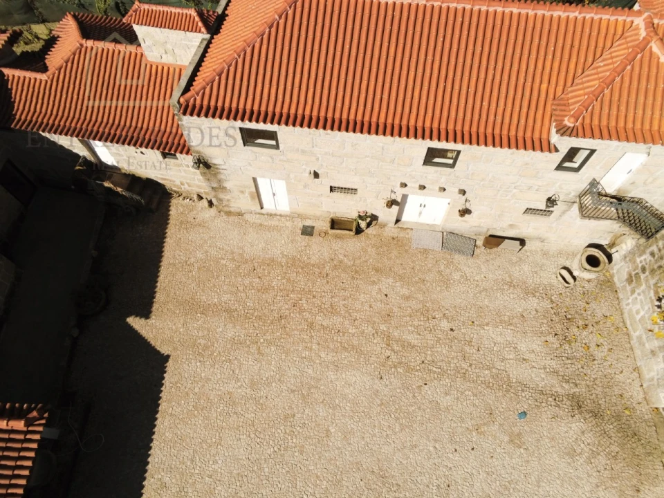 Quinta T11 para Venda em Paredes Foto 33