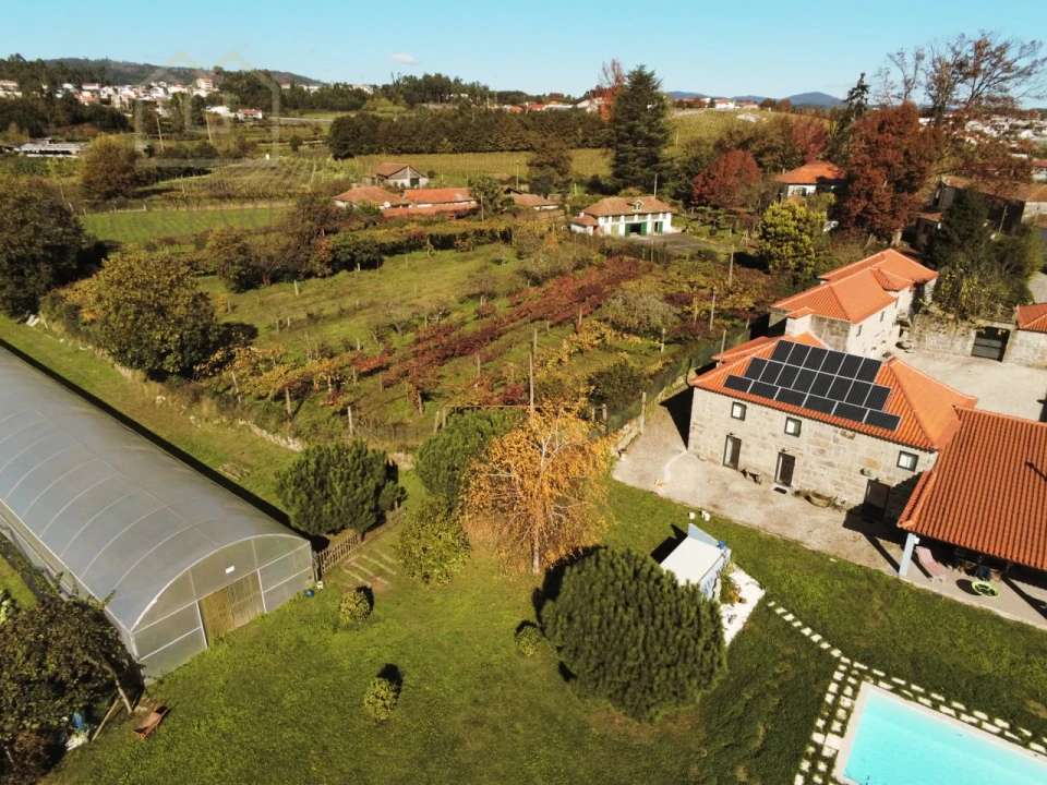 Quinta T11 para Venda em Paredes Foto 2