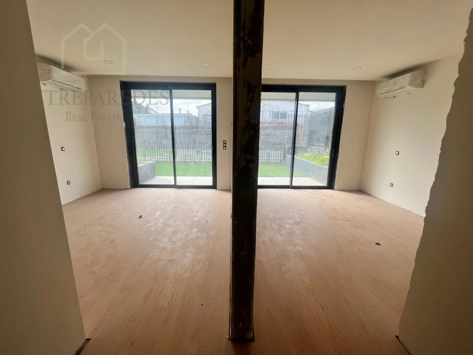 Apartamento T4 para Venda em Santa Maria da Feira, Travanca, Sanfins e Espargo Foto 45