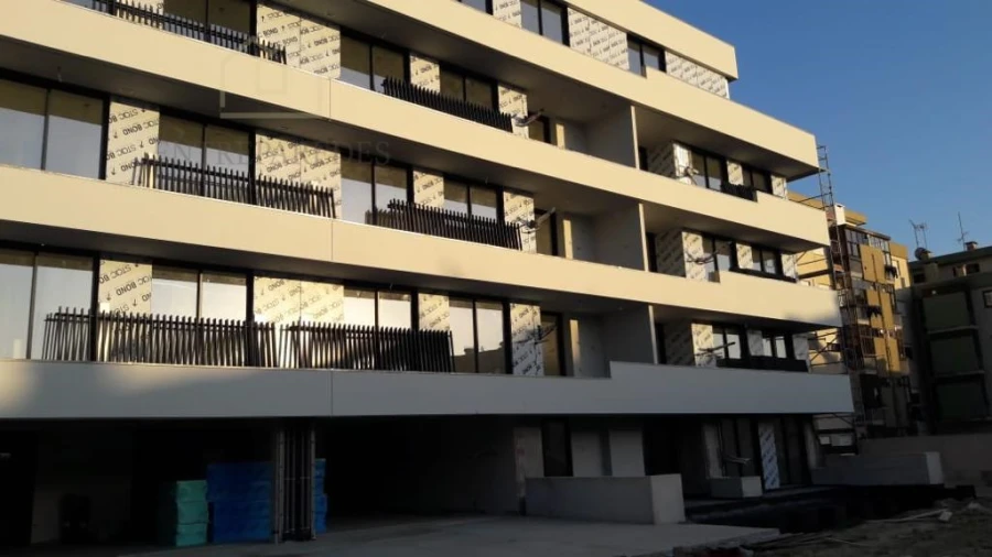 Apartamento T4 para Venda em Santa Maria da Feira, Travanca, Sanfins e Espargo Foto 9