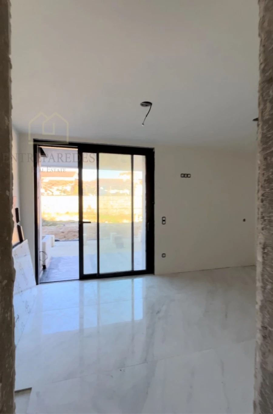 Apartamento T4 para Venda em Santa Maria da Feira, Travanca, Sanfins e Espargo Foto 12