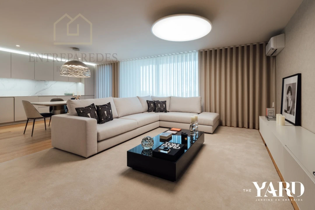 Apartamento T4 para Venda em Santa Marinha e São Pedro da Afurada Foto 2