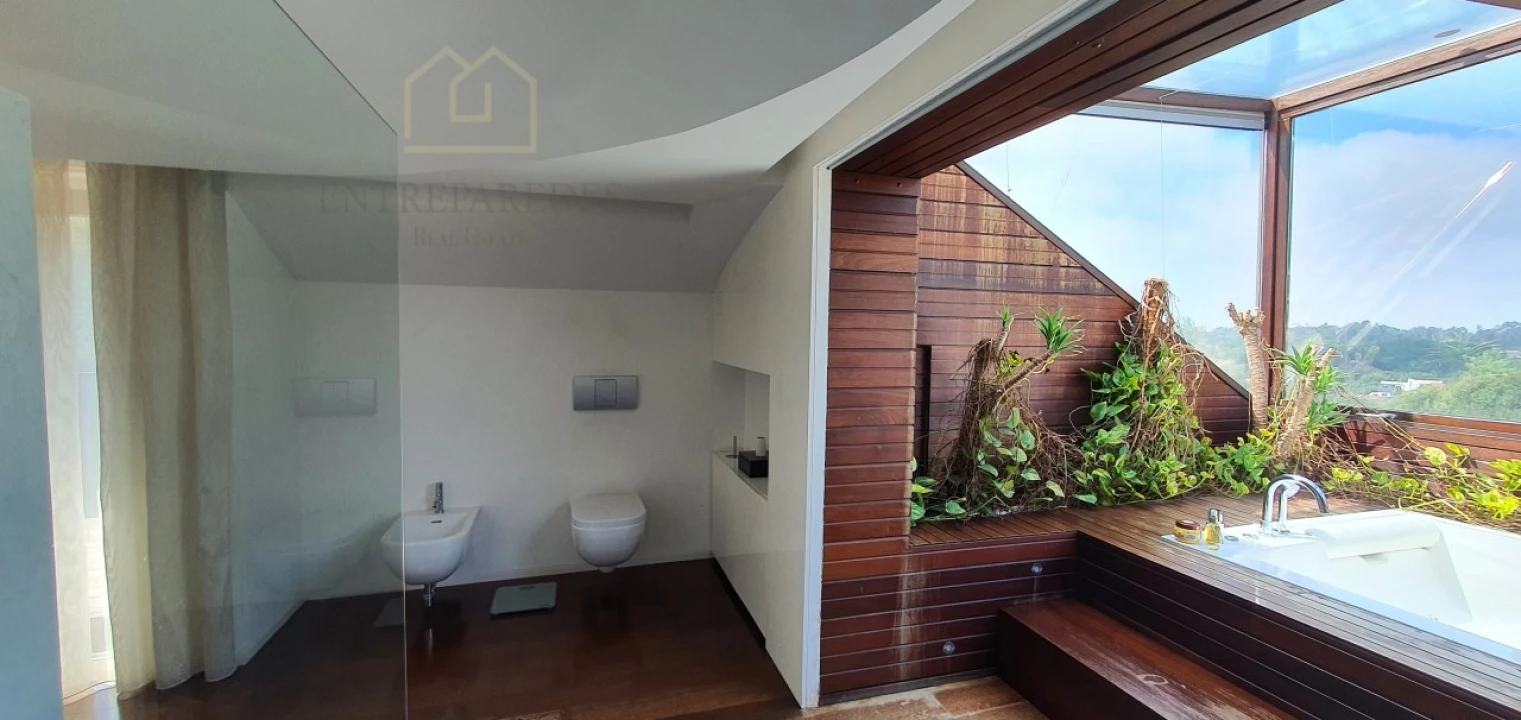 Moradia T4 para Venda em São Miguel do Souto e Mosteirô Foto 41