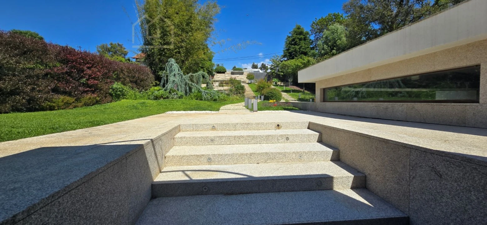 Moradia T4 para Venda em São Miguel do Souto e Mosteirô Foto 63