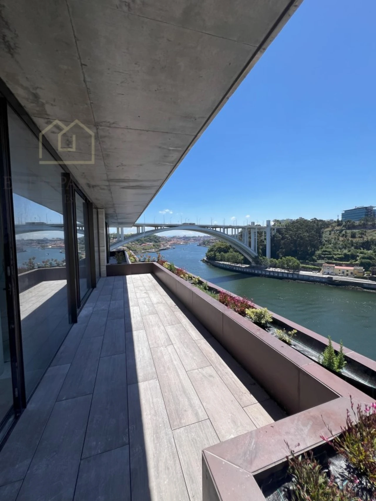 Apartamento T3 para Venda em Lordelo do Ouro e Massarelos Foto 57