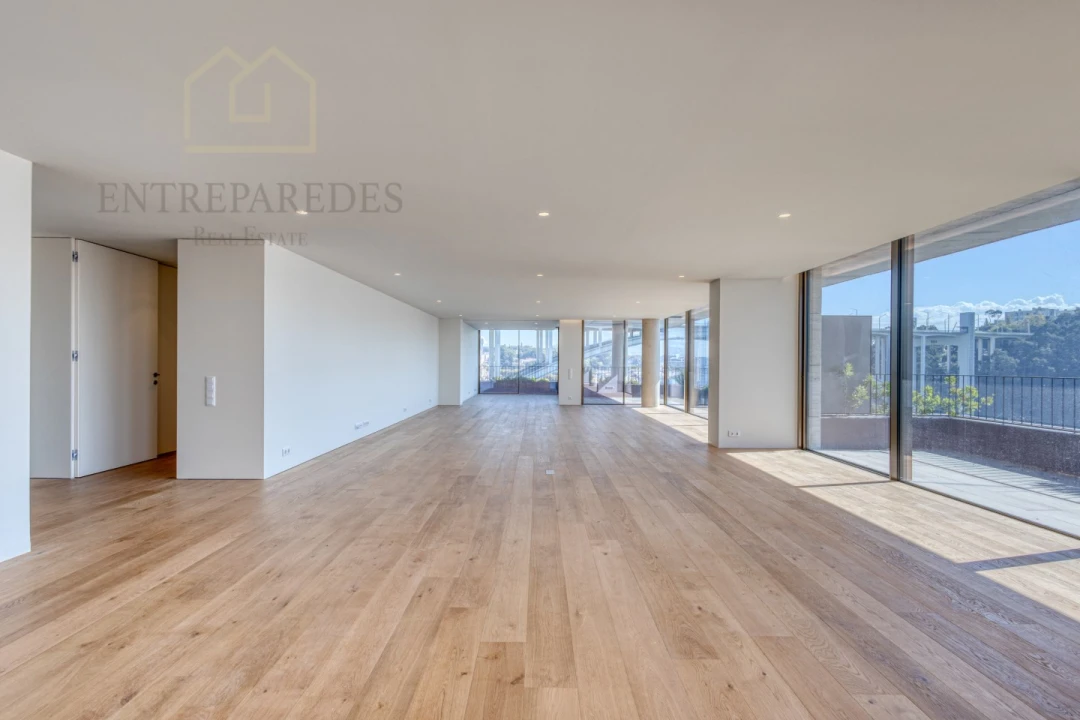 Apartamento T3 para Venda em Lordelo do Ouro e Massarelos Foto 93