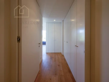 Apartamento T3 para Venda em Lordelo do Ouro e Massarelos