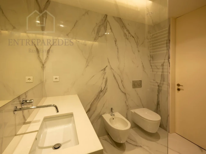 Apartamento T3 para Venda em Lordelo do Ouro e Massarelos Foto 67