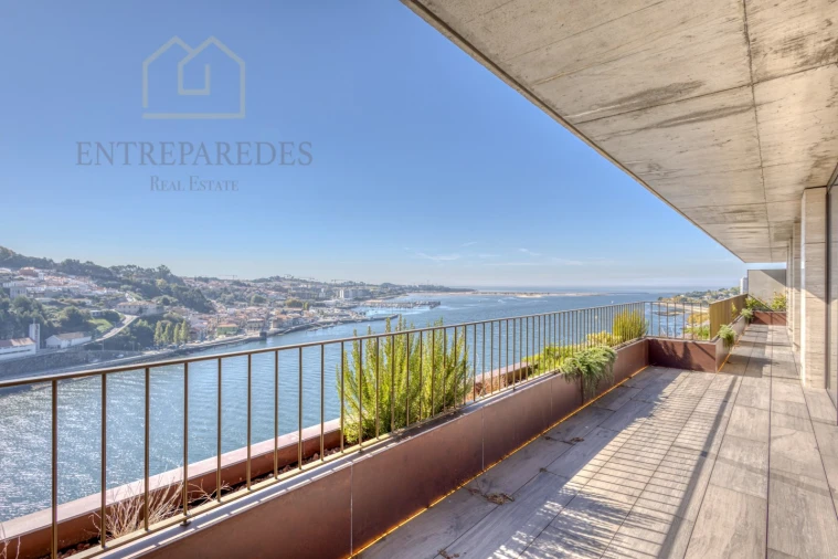 Apartamento T3 para Venda em Lordelo do Ouro e Massarelos Foto 88