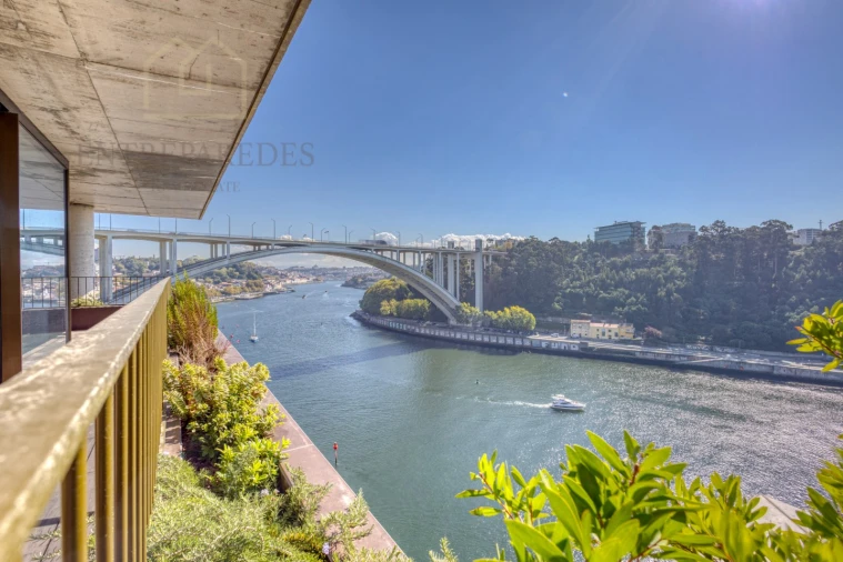 Apartamento T3 para Venda em Lordelo do Ouro e Massarelos Foto 90