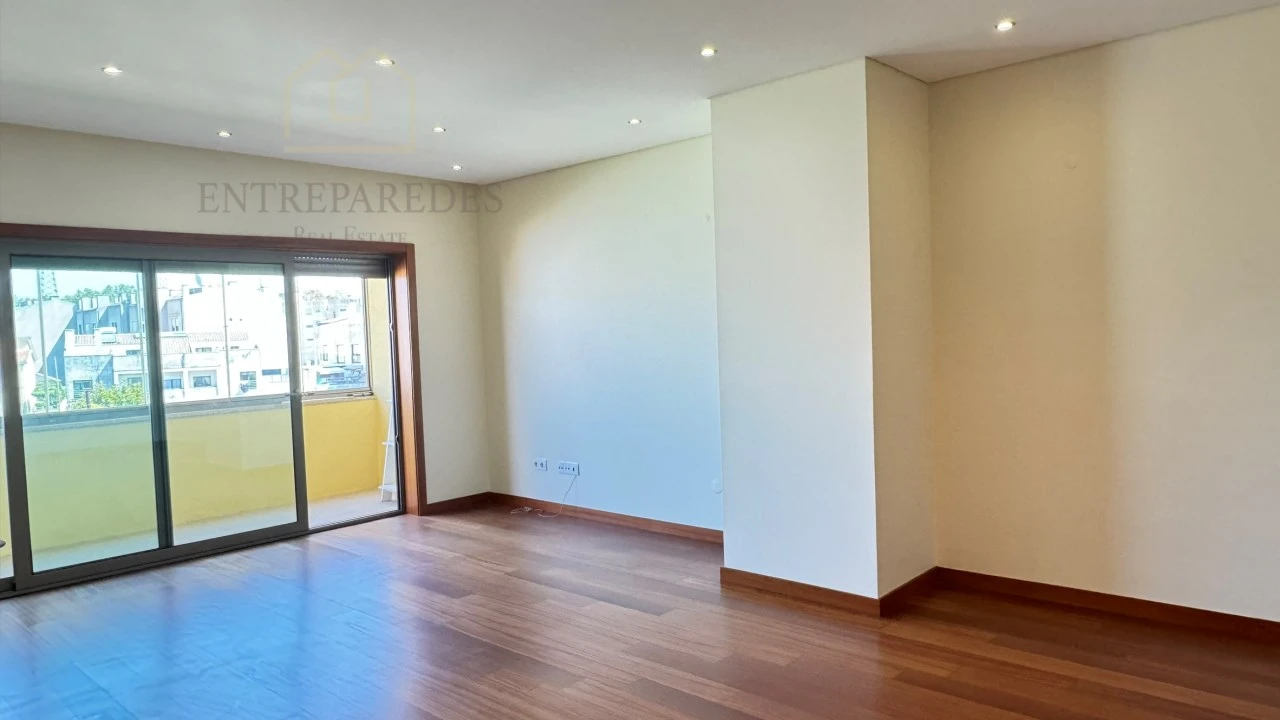 Apartamento T3 para Venda em São Mamede de Infesta e Senhora da Hora Foto 3