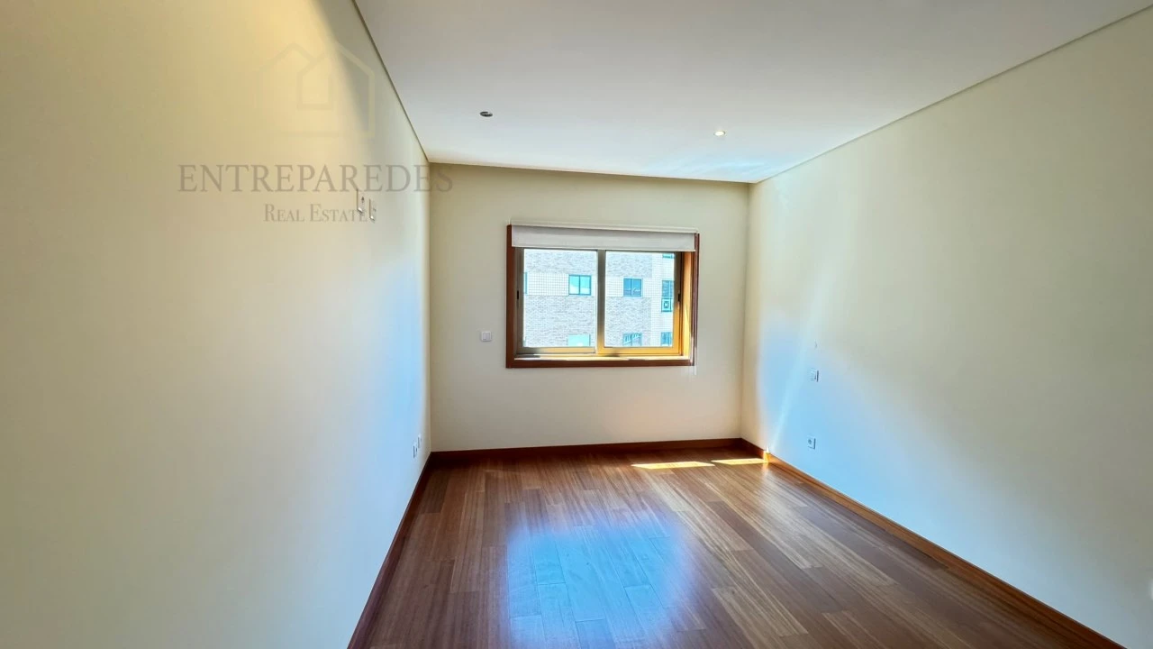 Apartamento T3 para Venda em São Mamede de Infesta e Senhora da Hora Foto 27