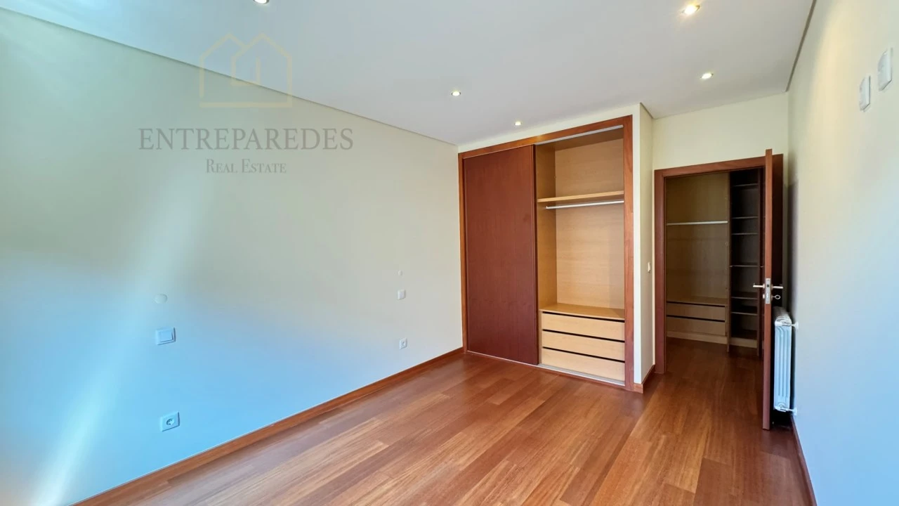 Apartamento T3 para Venda em São Mamede de Infesta e Senhora da Hora Foto 29