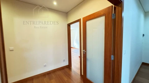 Apartamento T3 para Venda em São Mamede de Infesta e Senhora da Hora
