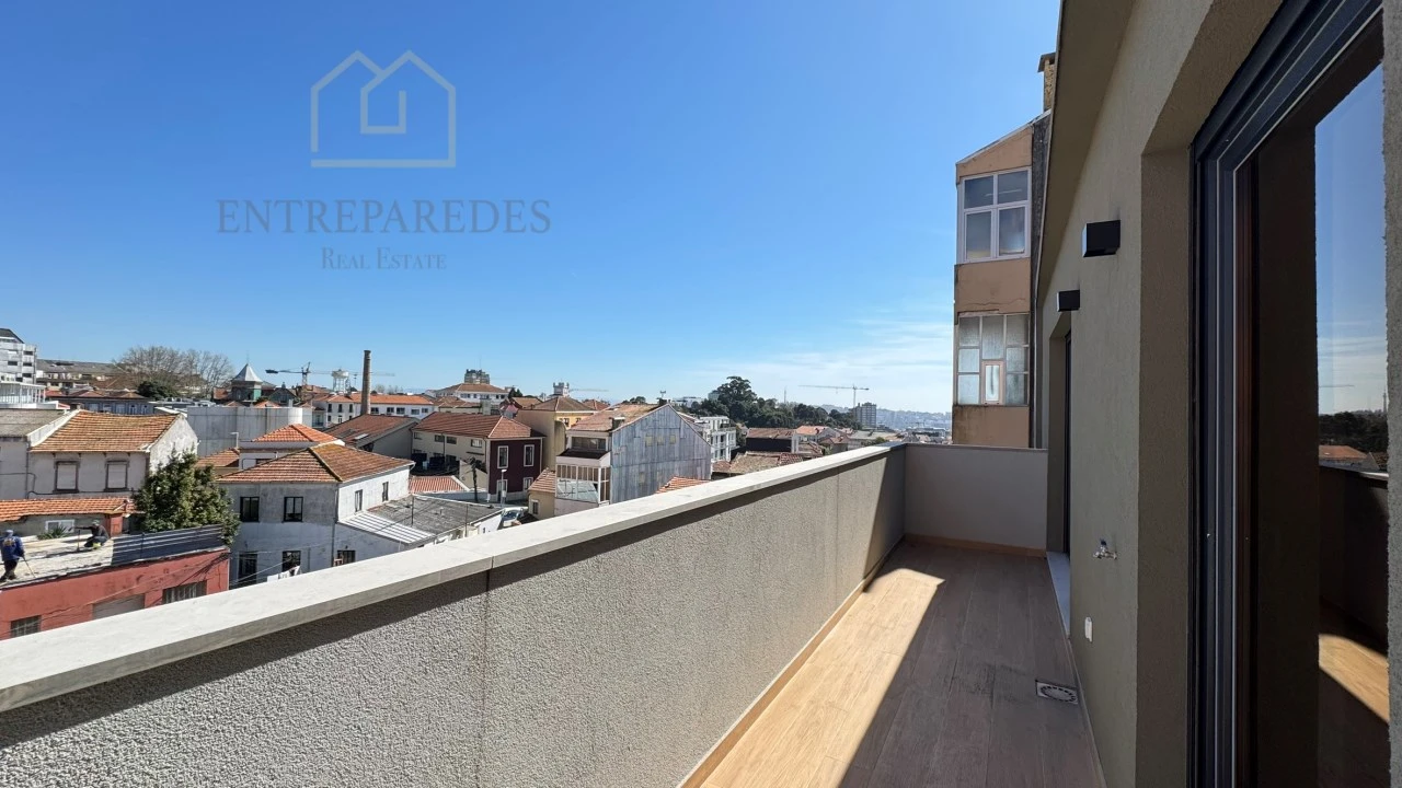 Apartamento T2 para Venda em Cedofeita, Santo Ildefonso, Sé, Miragaia, São Nicolau e Vitória Foto 11