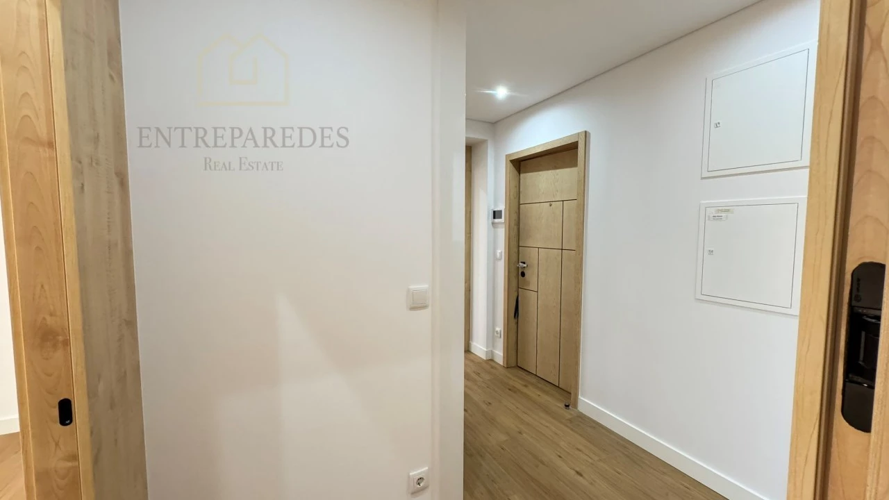 Apartamento T2 para Venda em Cedofeita, Santo Ildefonso, Sé, Miragaia, São Nicolau e Vitória Foto 21