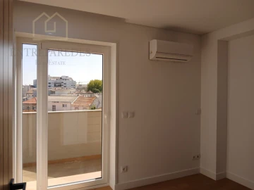 Apartamento T2 para Venda em Cedofeita, Santo Ildefonso, Sé, Miragaia, São Nicolau e Vitória