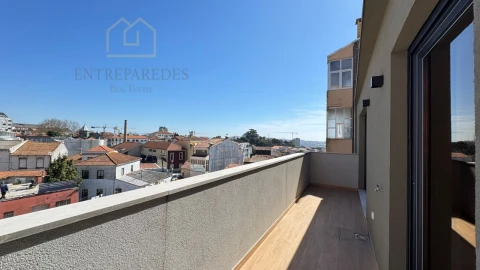 Apartamento T2 para Venda em Cedofeita, Santo Ildefonso, Sé, Miragaia, São Nicolau e Vitória