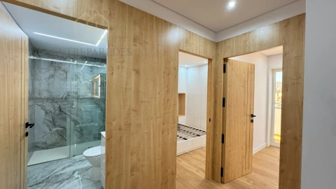 Apartamento T2 para Venda em Cedofeita, Santo Ildefonso, Sé, Miragaia, São Nicolau e Vitória
