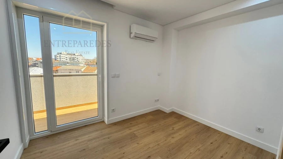 Apartamento T2 para Venda em Cedofeita, Santo Ildefonso, Sé, Miragaia, São Nicolau e Vitória Foto 22