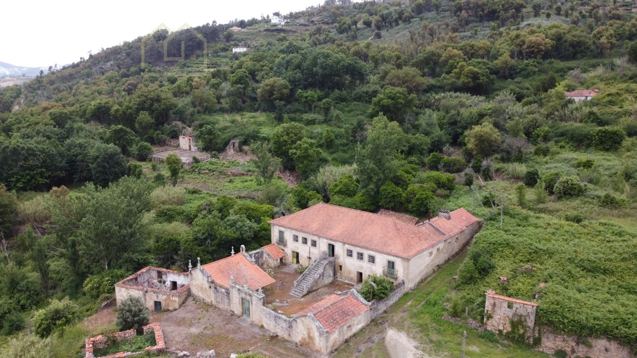Quinta para Venda em Penhalonga e Paços de Gaiolo Foto 42
