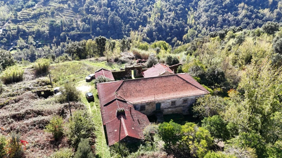 Quinta para Venda em Penhalonga e Paços de Gaiolo Foto 55