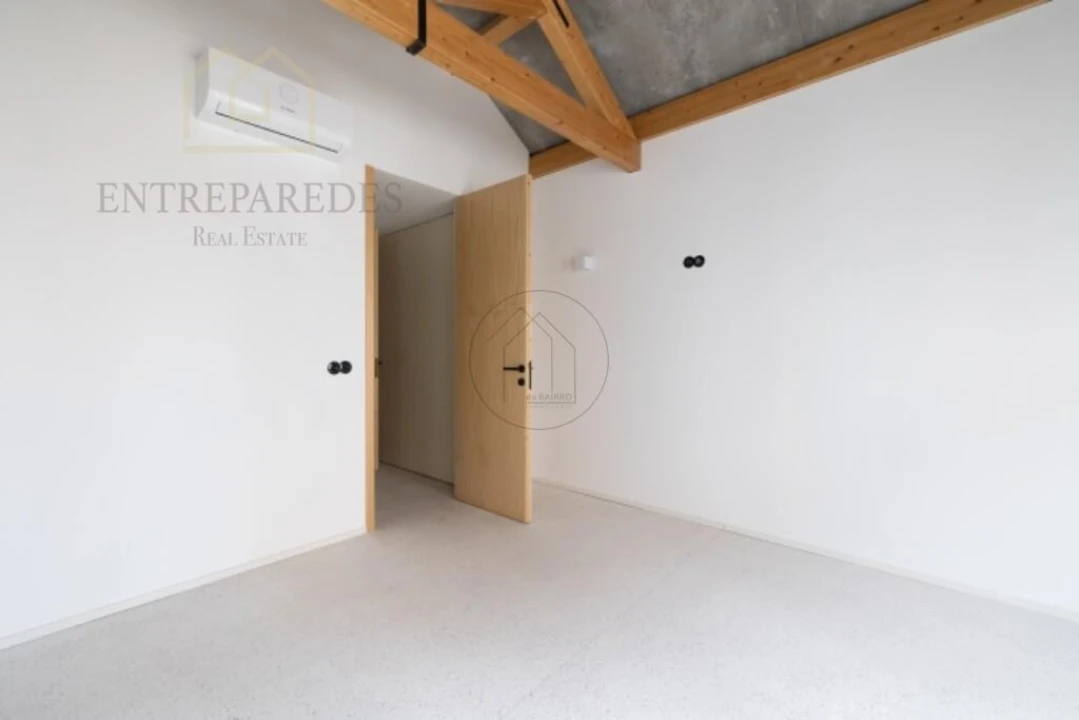 Apartamento T1 para Venda em Cedofeita, Santo Ildefonso, Sé, Miragaia, São Nicolau e Vitória Foto 7