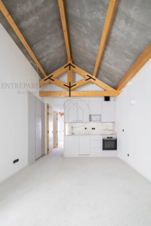 Apartamento T1 para Venda em Cedofeita, Santo Ildefonso, Sé, Miragaia, São Nicolau e Vitória