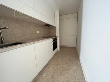 Apartamento T2 para Venda em Cedofeita, Santo Ildefonso, Sé, Miragaia, São Nicolau e Vitória