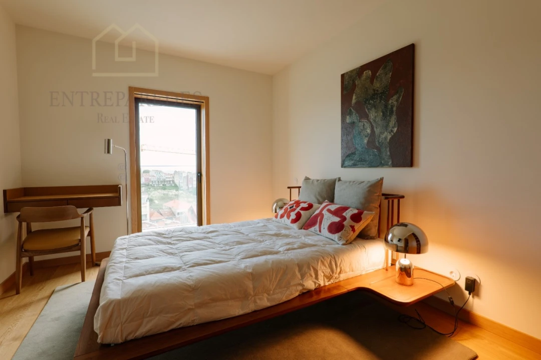 Apartamento T2 para Venda em Cedofeita, Santo Ildefonso, Sé, Miragaia, São Nicolau e Vitória Foto 24