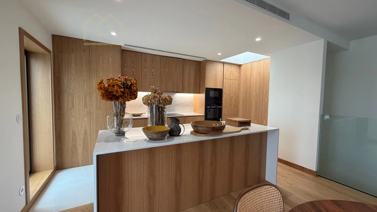 Apartamento T2 para Venda em Cedofeita, Santo Ildefonso, Sé, Miragaia, São Nicolau e Vitória Foto 33