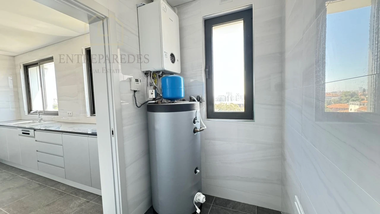 Apartamento T4 para Venda em Cedofeita, Santo Ildefonso, Sé, Miragaia, São Nicolau e Vitória Foto 15