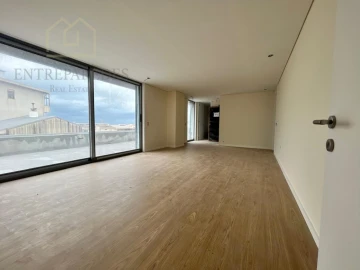 Apartamento T3 para Venda em Espinho