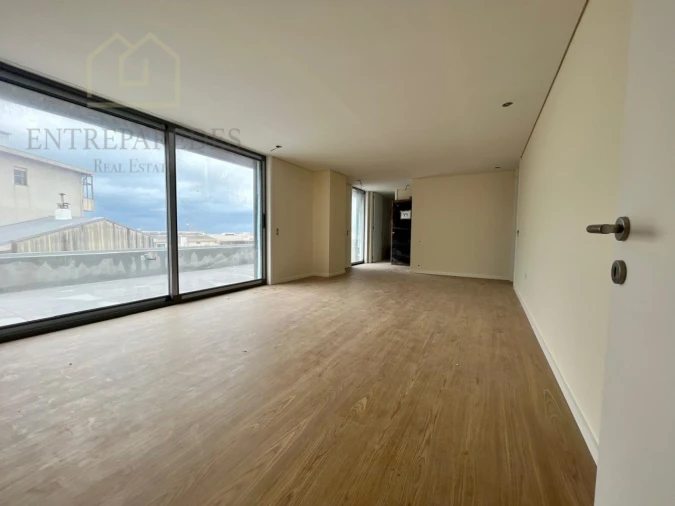 Apartamento T3 para Venda em Espinho Foto 8