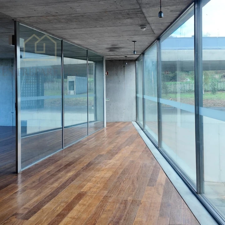 Negócio para Venda em Nogueira, Fraião e Lamaçães Foto 12