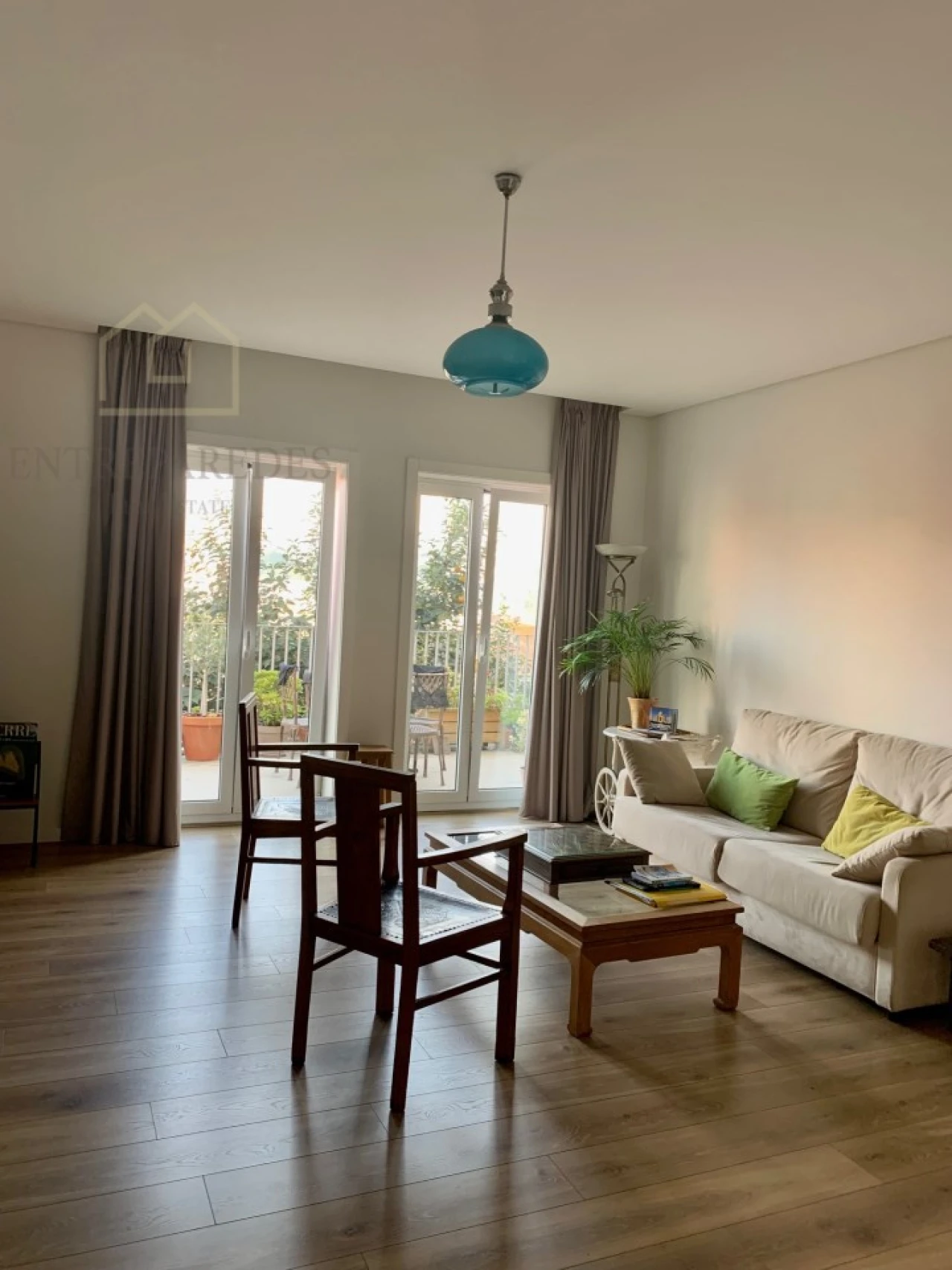 Prédio para Venda em Santa Marinha e São Pedro da Afurada Foto 12