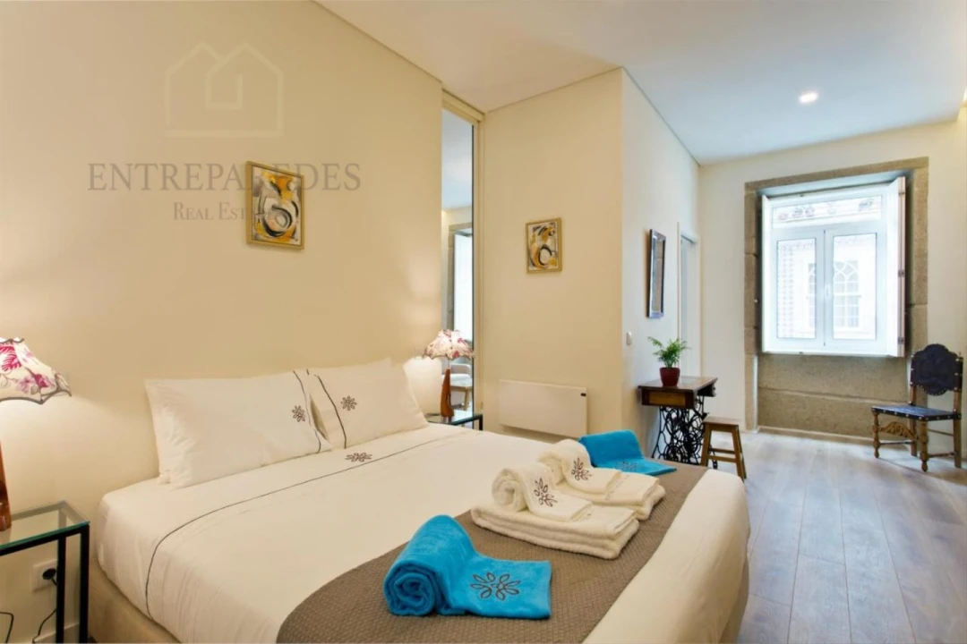 Prédio para Venda em Santa Marinha e São Pedro da Afurada Foto 21