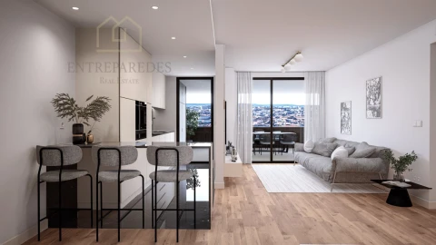 Apartamento T4 para Venda em Santa Marinha e São Pedro da Afurada