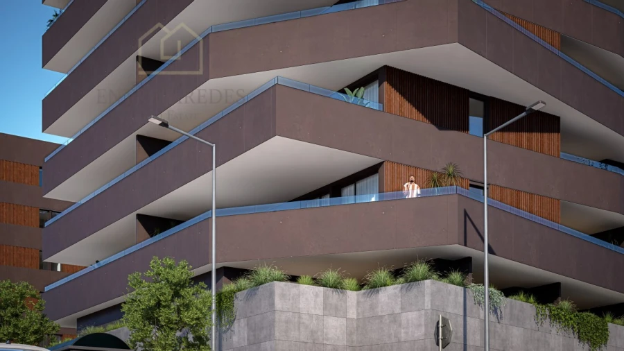 Apartamento T4 para Venda em Santa Marinha e São Pedro da Afurada Foto 9