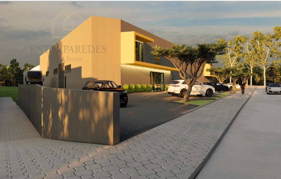 Armazém para Venda em Serzedo e Perosinho Foto 2