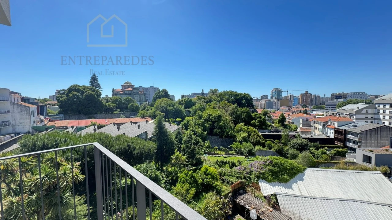 Apartamento T2 para Venda em Cedofeita, Santo Ildefonso, Sé, Miragaia, São Nicolau e Vitória Foto 13