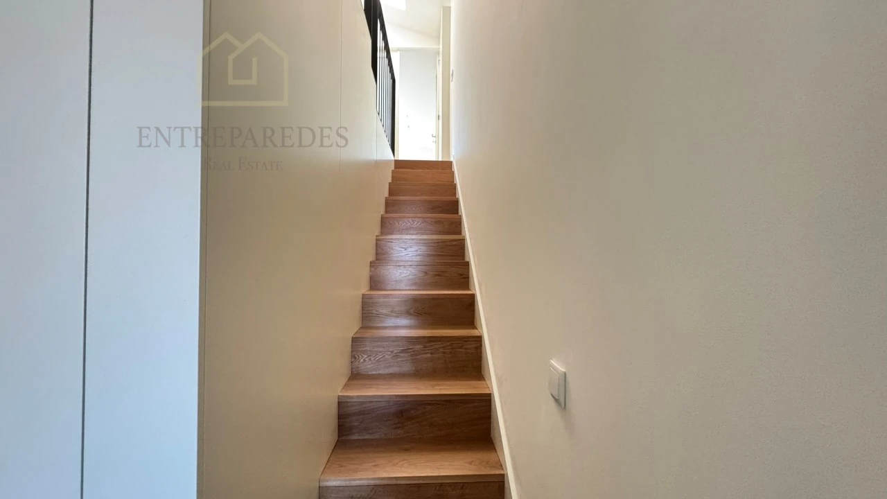 Apartamento T2 para Venda em Cedofeita, Santo Ildefonso, Sé, Miragaia, São Nicolau e Vitória Foto 32