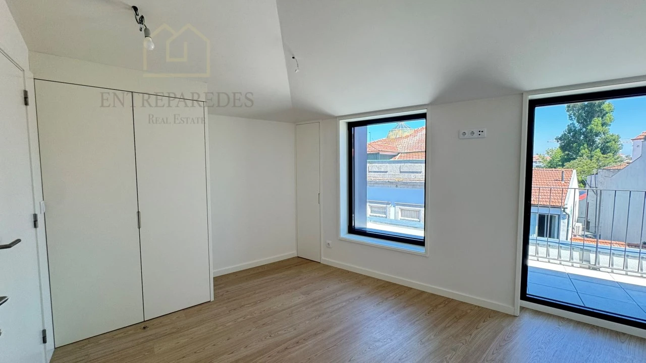 Apartamento T2 para Venda em Cedofeita, Santo Ildefonso, Sé, Miragaia, São Nicolau e Vitória Foto 42