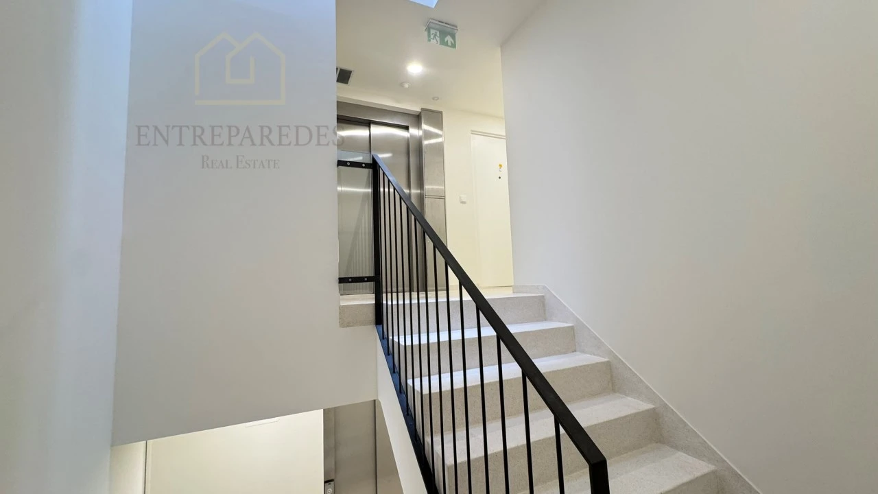 Apartamento T2 para Venda em Cedofeita, Santo Ildefonso, Sé, Miragaia, São Nicolau e Vitória Foto 54