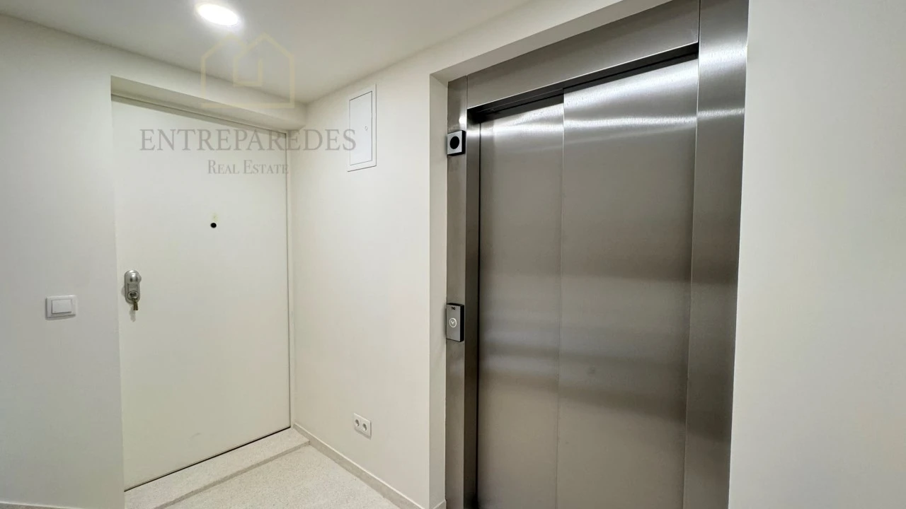 Apartamento T2 para Venda em Cedofeita, Santo Ildefonso, Sé, Miragaia, São Nicolau e Vitória Foto 55