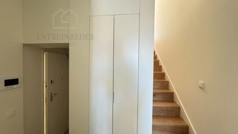 Apartamento T2 para Venda em Cedofeita, Santo Ildefonso, Sé, Miragaia, São Nicolau e Vitória