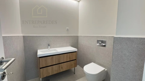 Apartamento T2 para Venda em Cedofeita, Santo Ildefonso, Sé, Miragaia, São Nicolau e Vitória