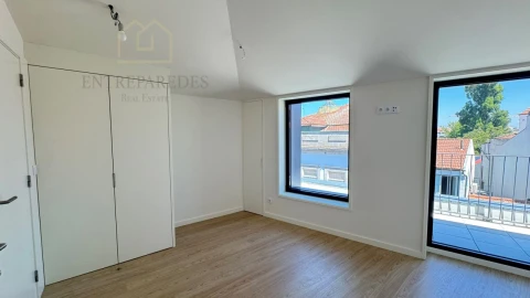 Apartamento T2 para Venda em Cedofeita, Santo Ildefonso, Sé, Miragaia, São Nicolau e Vitória