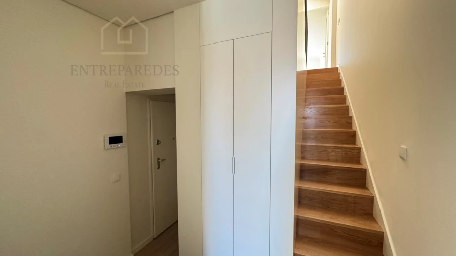 Apartamento T2 para Venda em Cedofeita, Santo Ildefonso, Sé, Miragaia, São Nicolau e Vitória Foto 14